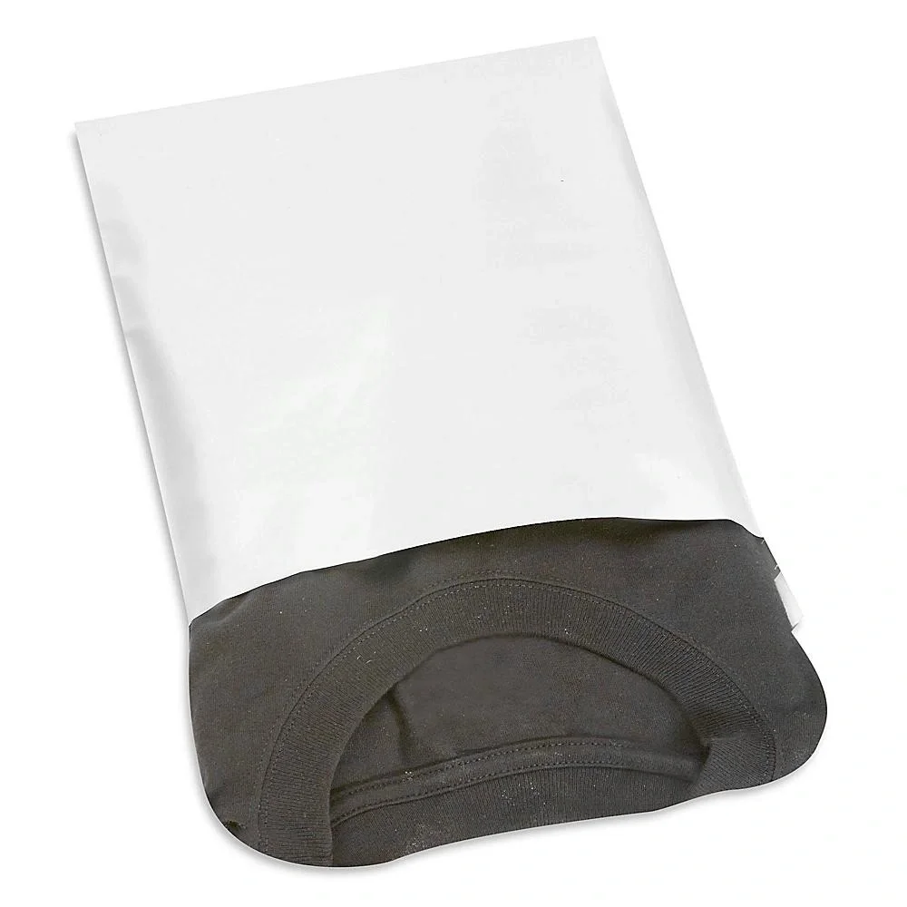 NEW 25 POLY MAILERS 10X13 “ Self seal adhesive closure TEAR PROOF BUNDLE